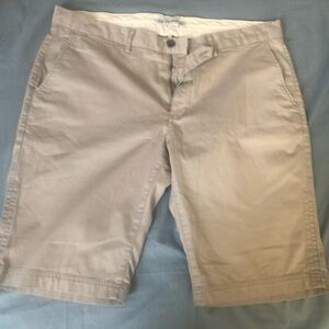 Men’s Ben Sherman Khaki Slim Shorts Size 38